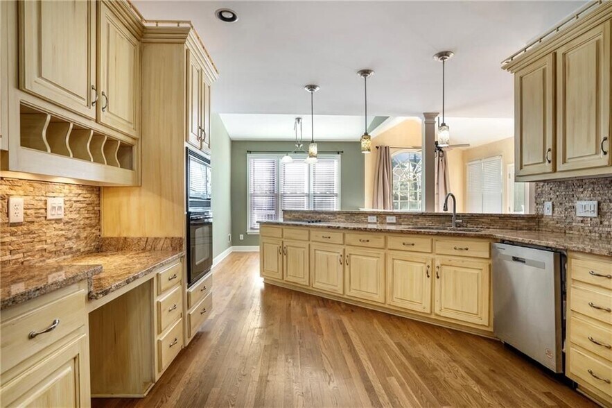 Building Photo - 1200 Whitehawk Trail NW