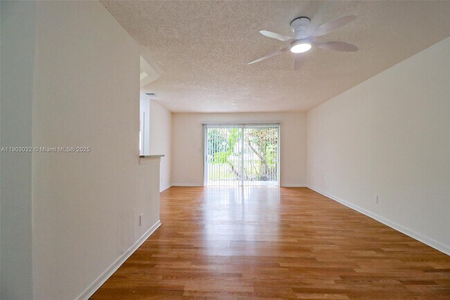 Building Photo - 3453 NW 44th St