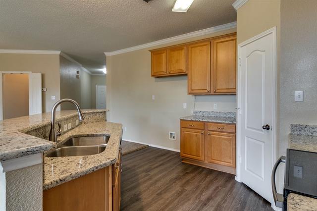 Building Photo - 6421 Downeast Dr