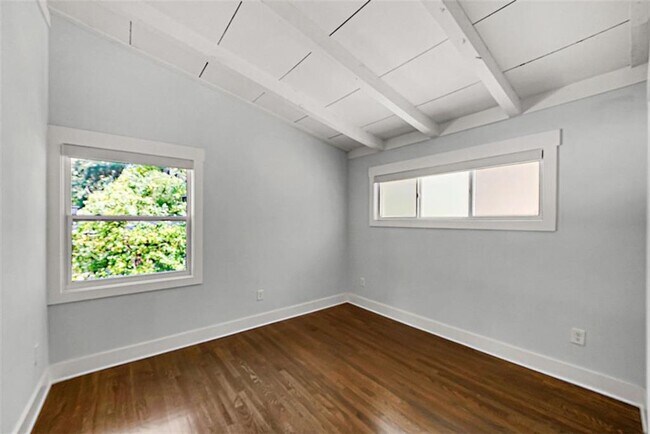 Building Photo - 3476 Alison Dr