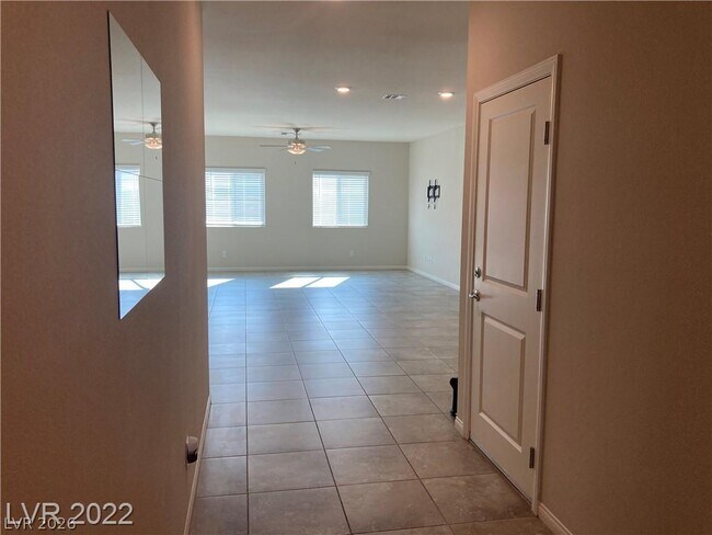 Building Photo - 7914 Pearly Ct