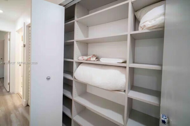 Building Photo - 21761 SW 98th Pl