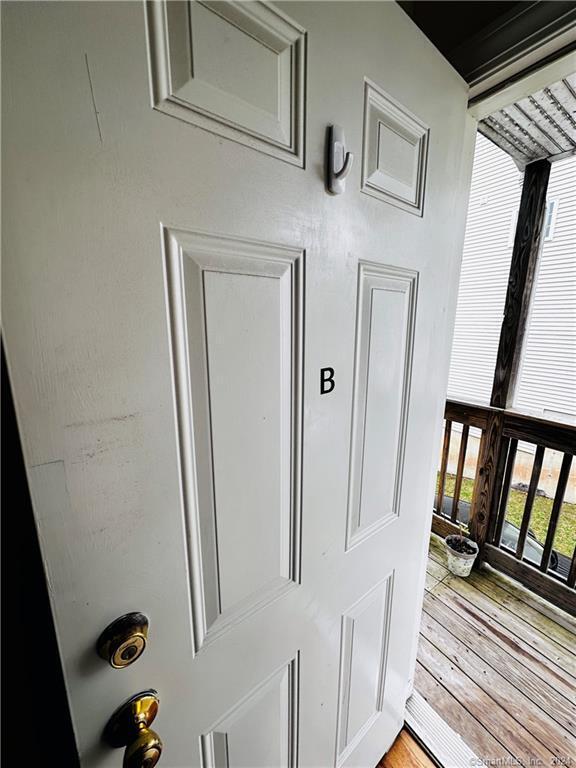 Building Photo - 31 Brainerd Rd