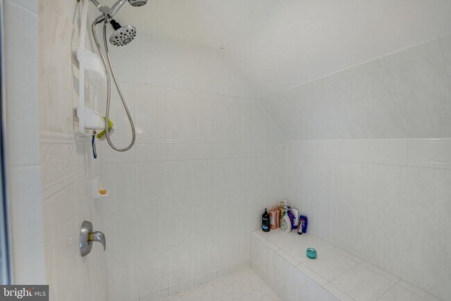 Building Photo - 65 Partridge Ln