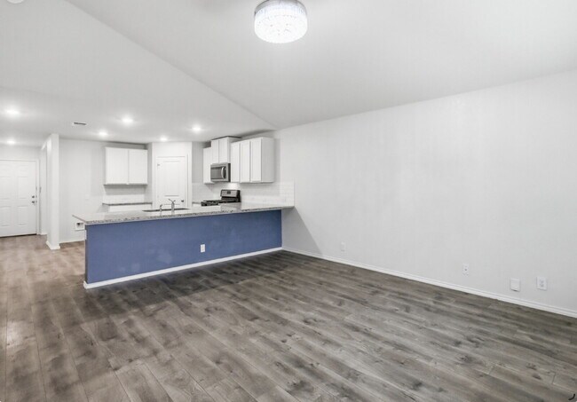 Building Photo - 6407 Kendall Cv