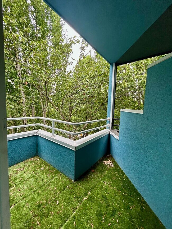 Building Photo - Capitol Hill Townhouse