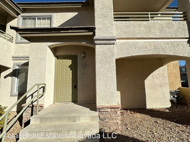 Building Photo - 2 br, 2 bath House - 1621 Queen Victoria S...