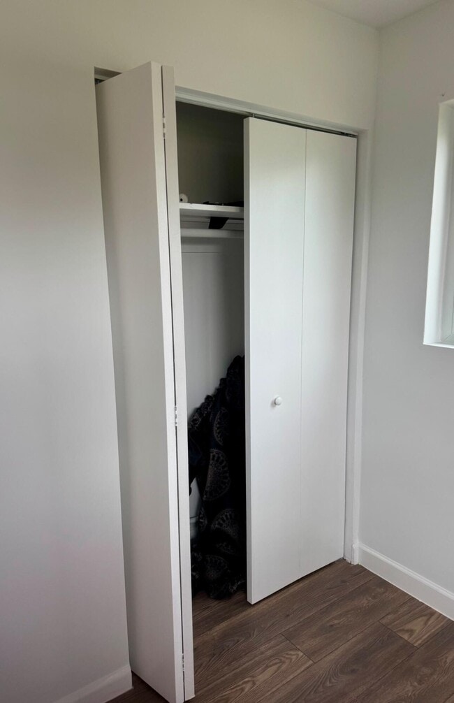 Building Photo - 3941 Tuskegee Dr