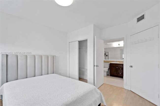 Building Photo - 1330 West Ave