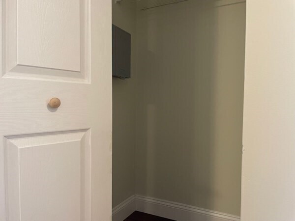 Building Photo - 8-12 Museum Way