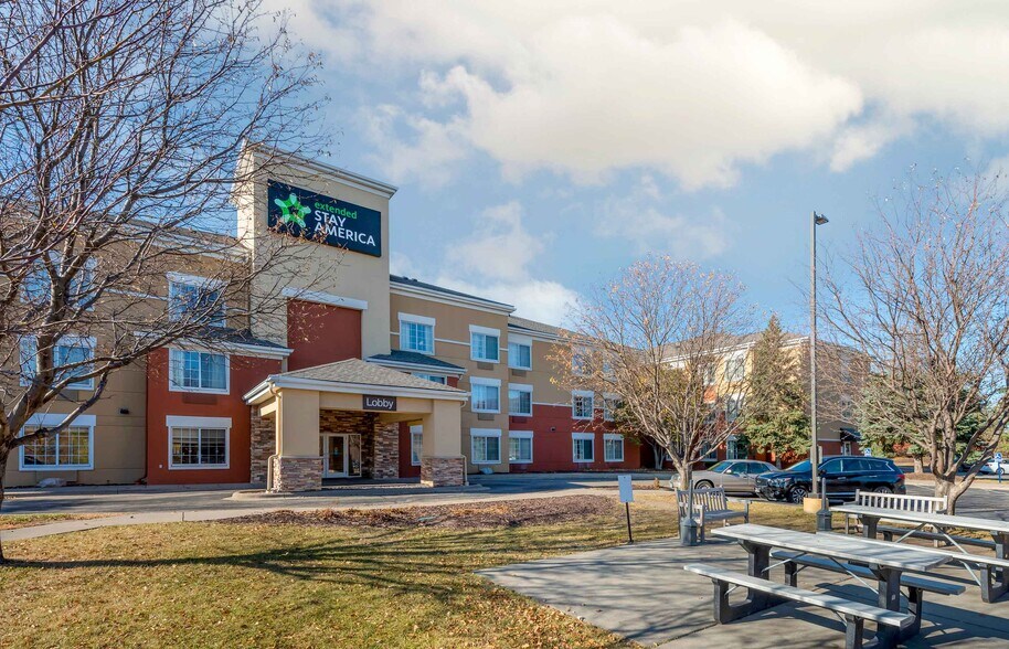 Building Photo - Furnished Studio-Minneapolis - Airport - E...