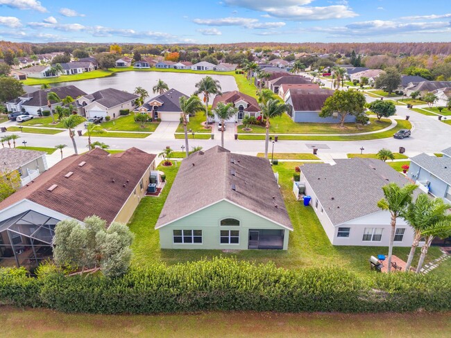 Building Photo - Immaculate 3 Bedroom Home in Gated Community - Stonefield