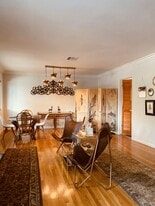 Building Photo - 1640 Amberwood Dr