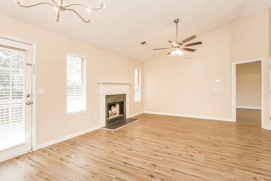 Building Photo - 3706 Wavetree Overlook NW