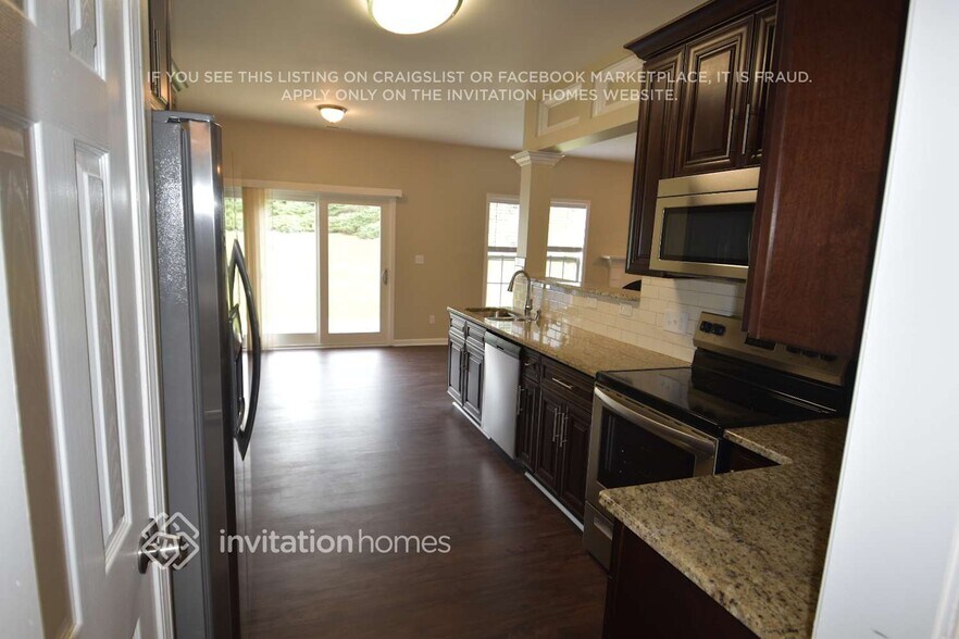 Building Photo - 708 Latitude Way