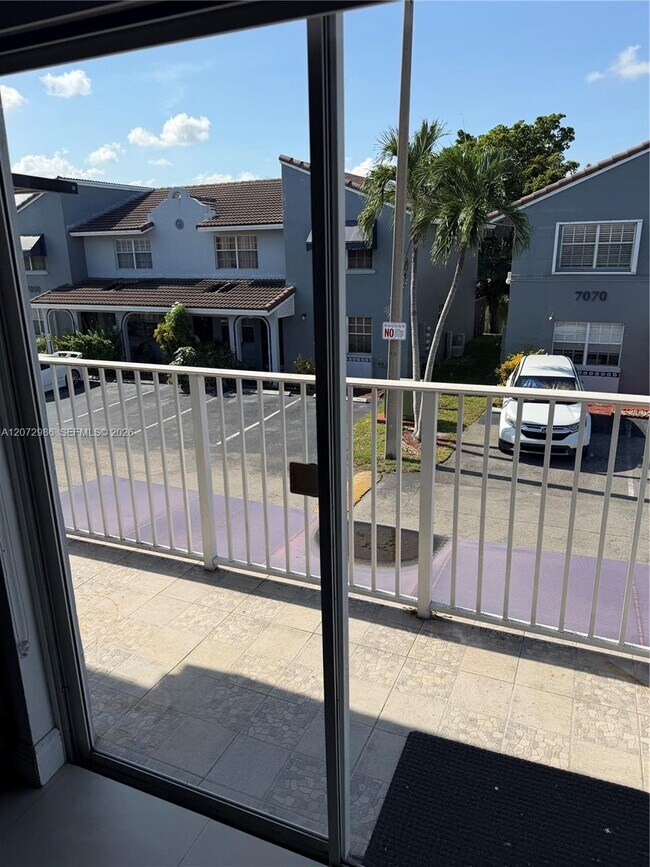 Building Photo - 7040 NW 173rd Dr