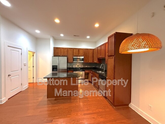 Building Photo - 904 Warren Burgess Ln