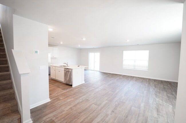 Building Photo - Available Soon!