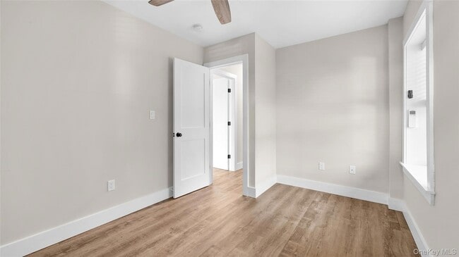 Building Photo - 197 Grand St