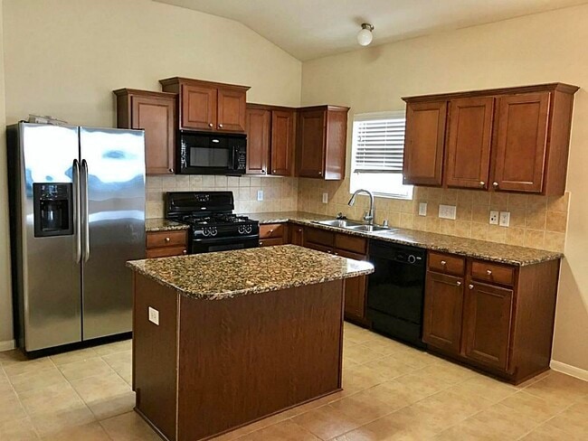 Building Photo - 6343 Richland Hills Dr