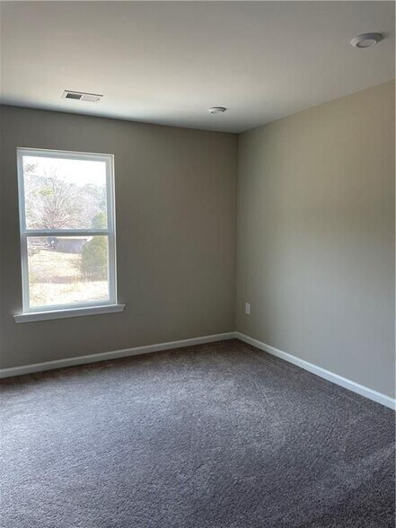 Building Photo - 21 Traminer Wy