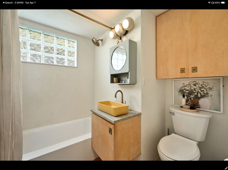 Building Photo - 4504 W 78th St