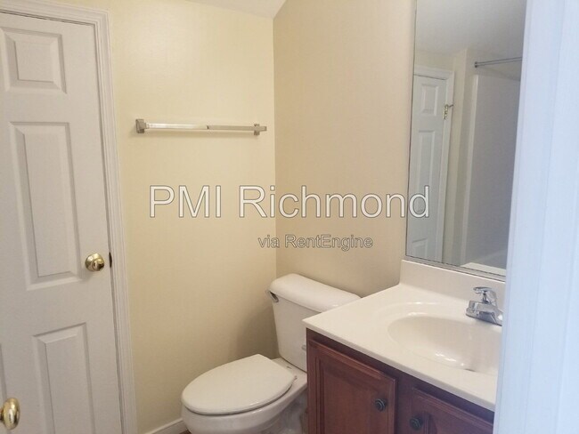 Building Photo - 14636 Sailboat Cir