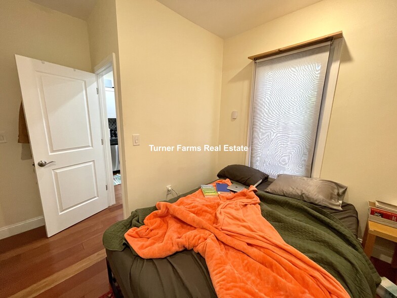 Building Photo - 88 Hancock St