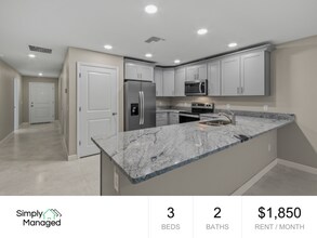 Building Photo - 925/927 E Clifford Ave