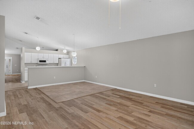 Building Photo - 1845 Saga Ct