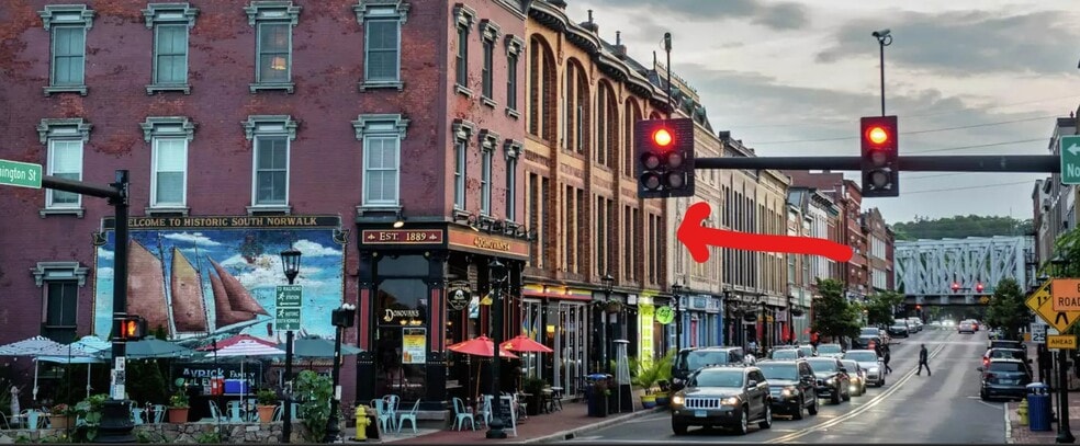 Building Photo - 134 Washington St