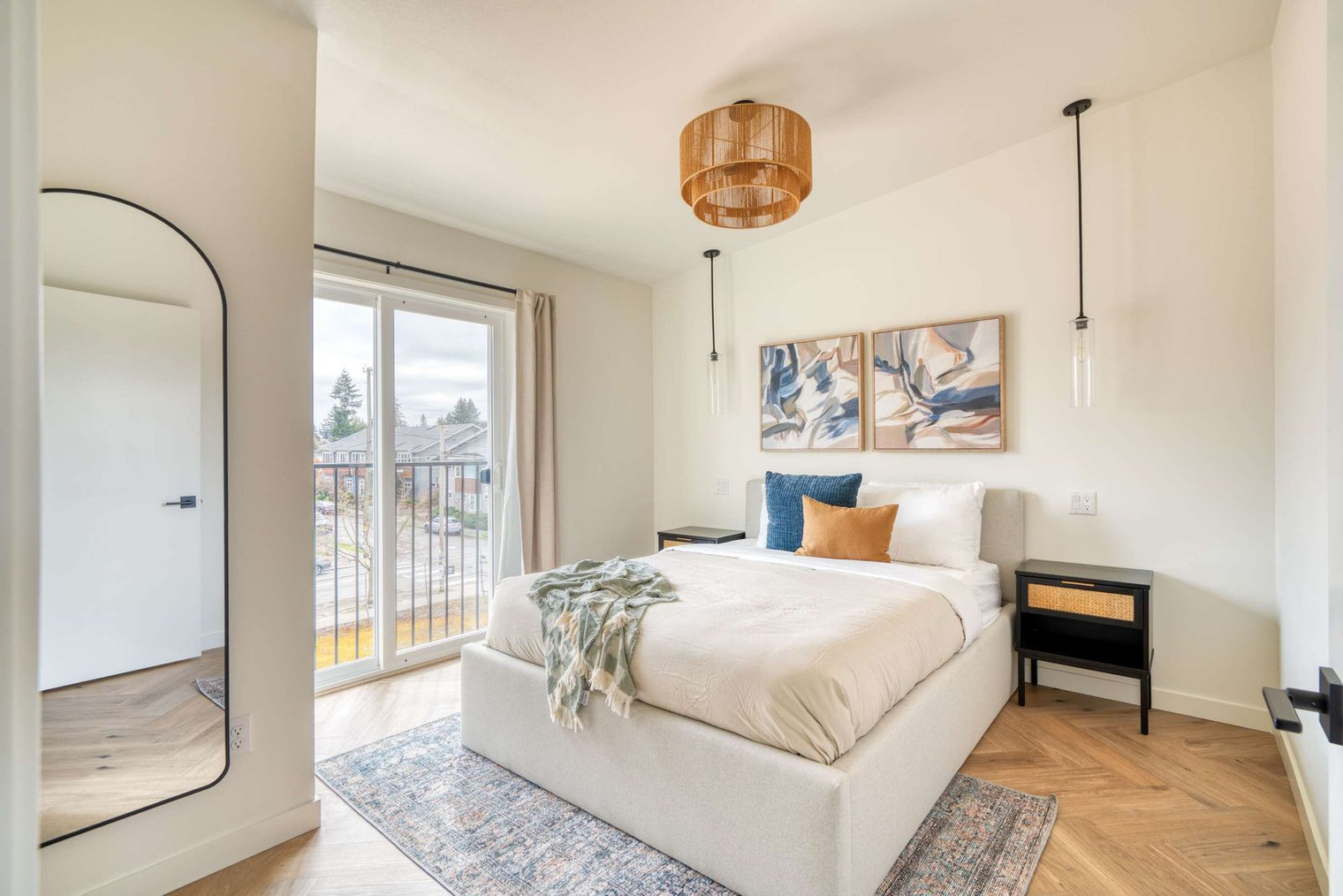 Building Photo - 5012-5022-5022 NE 26th Ave