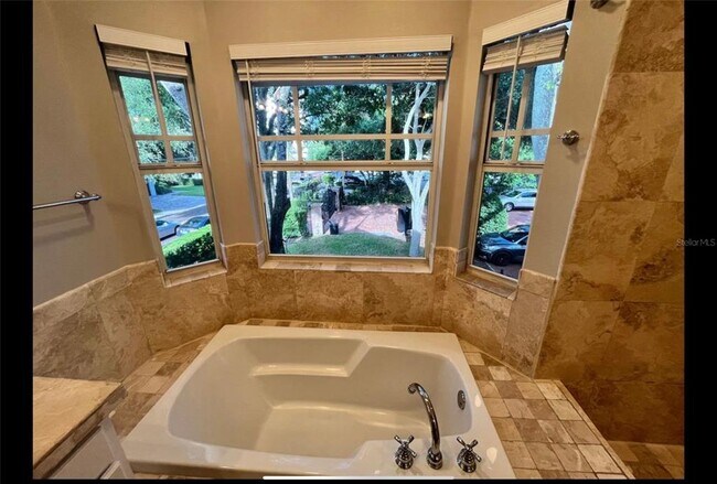 Building Photo - 2920 W El Prado Blvd