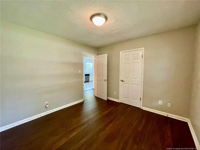 Building Photo - 6413 Rutherglen Dr