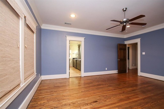 Building Photo - 715 Ralfallen St