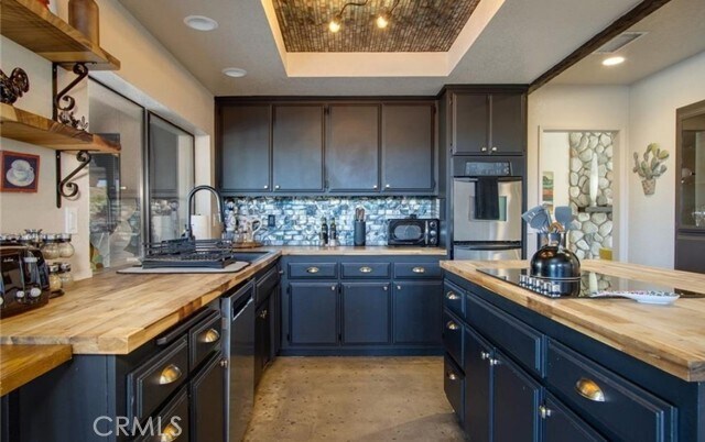 Building Photo - 58648 San Marino Dr