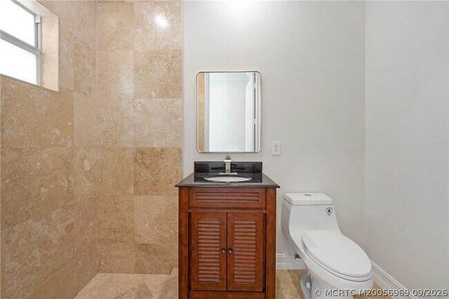 Building Photo - 4339 Bougainvilla Dr