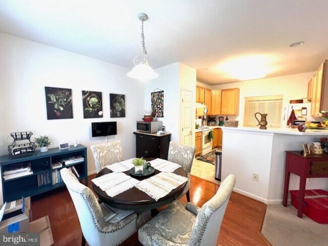 Building Photo - 8105 Hickory High Ct