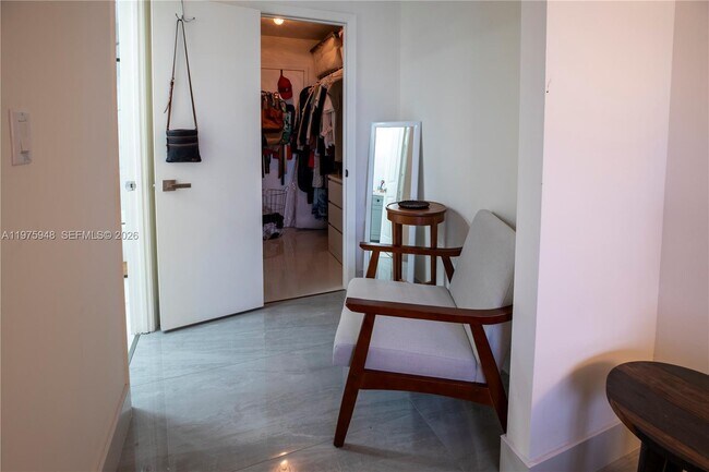 Building Photo - 2750 NE 183rd St