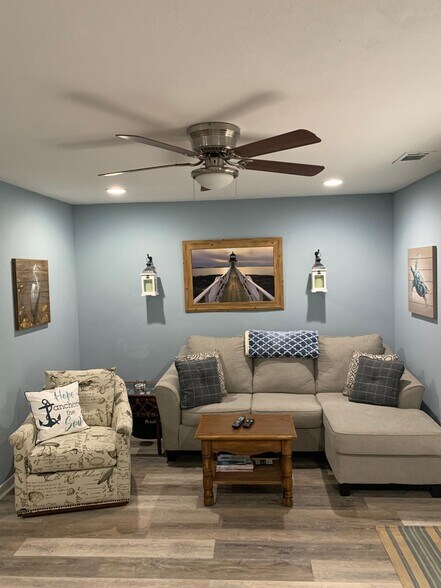 Building Photo - 43 Summer Haven Trl
