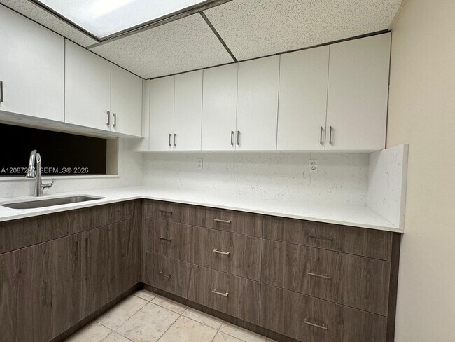 Building Photo - 8730 SW 133rd Avenue Rd