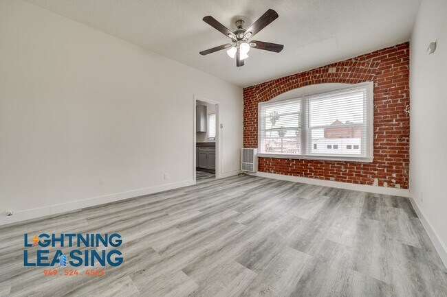 Building Photo - 147-143 Normandie Ave