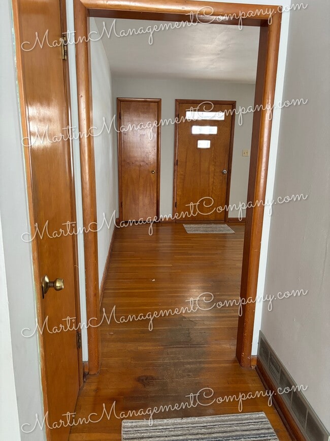 Building Photo - 1206 S Murray Ave