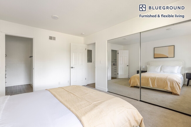 Building Photo - 20200 Lucille Ave