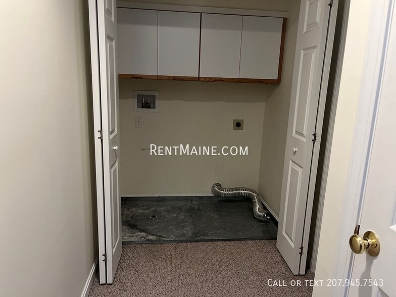 Building Photo - 33 Burleigh Rd