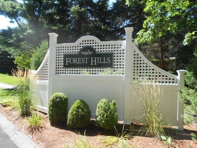 Building Photo - 141 Lordvale Blvd