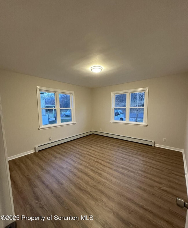 Building Photo - 2008 S Webster Ave