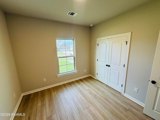 Building Photo - 7383 Alley Oak Ln