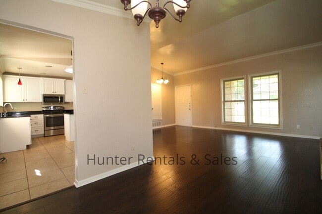 Building Photo - HEAVENLY HEIGHTS HOME
