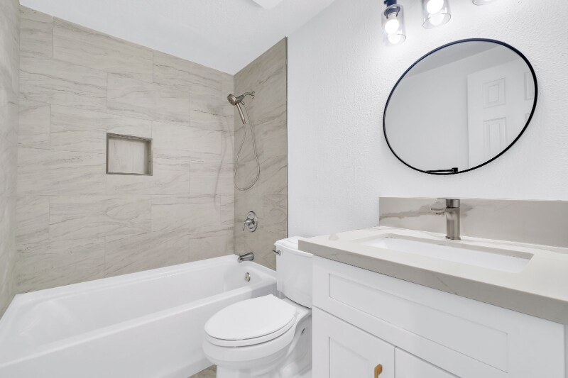 Building Photo - 3424 Andover St